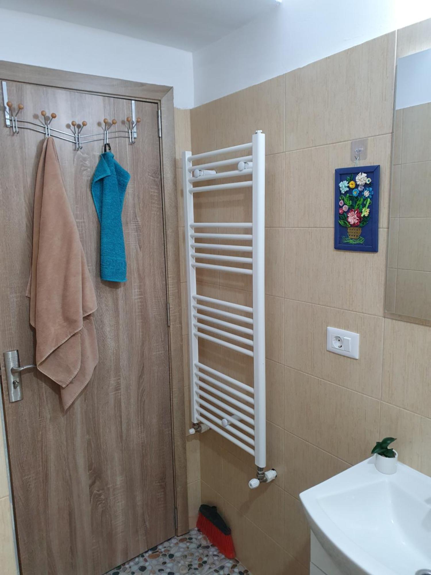 Apartament Castelul Bran Римніку-Вилча Екстер'єр фото